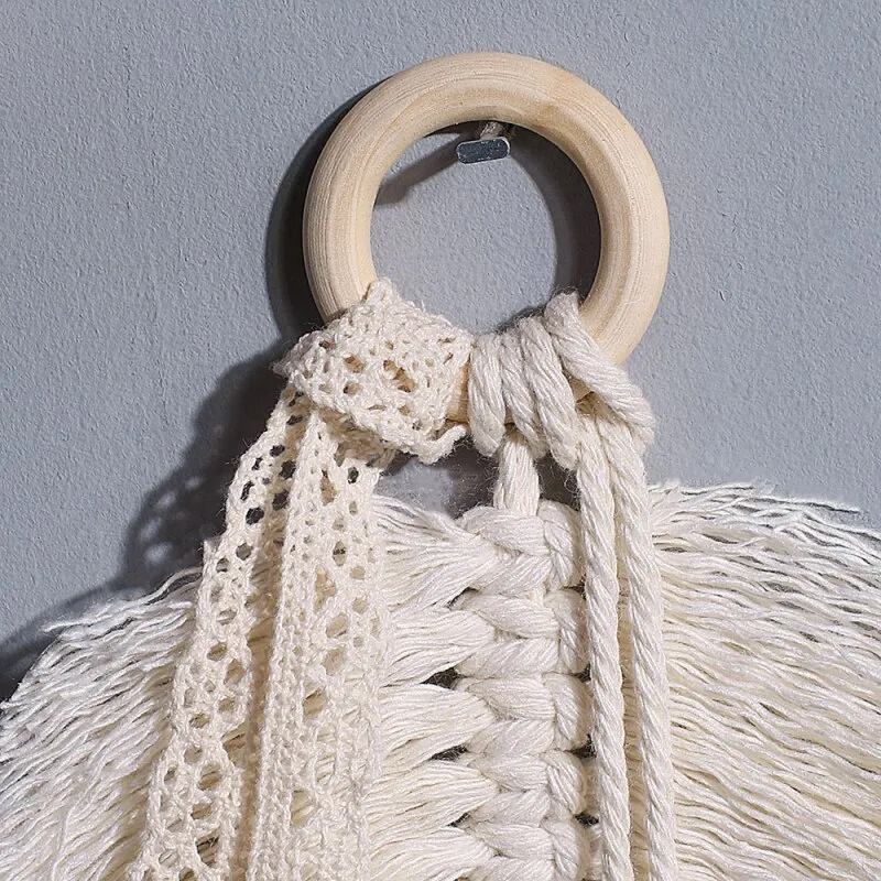 Décoration murale tissée en macramé