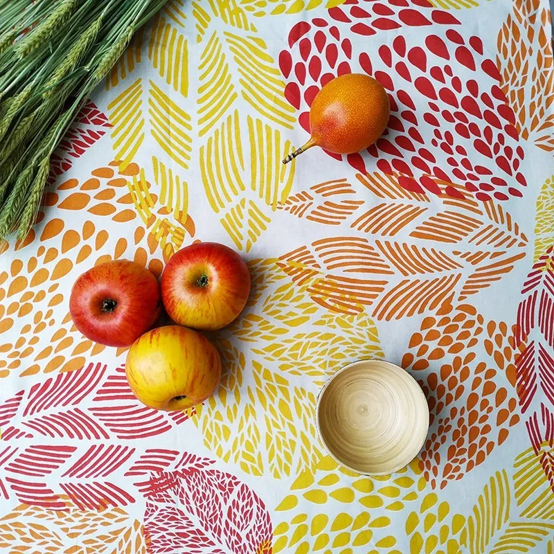 Nappe enduite Feuilles Jaunes - Carrée 160x160cm Fleur de Soleil 