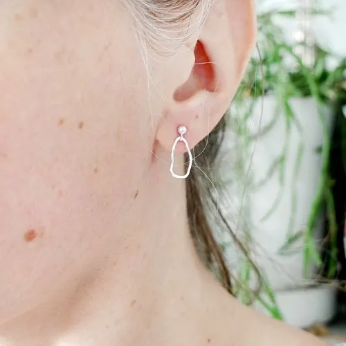 Petites boucles d'oreilles nuage pendantes maya en argent 925 recyclé et upcyclé,