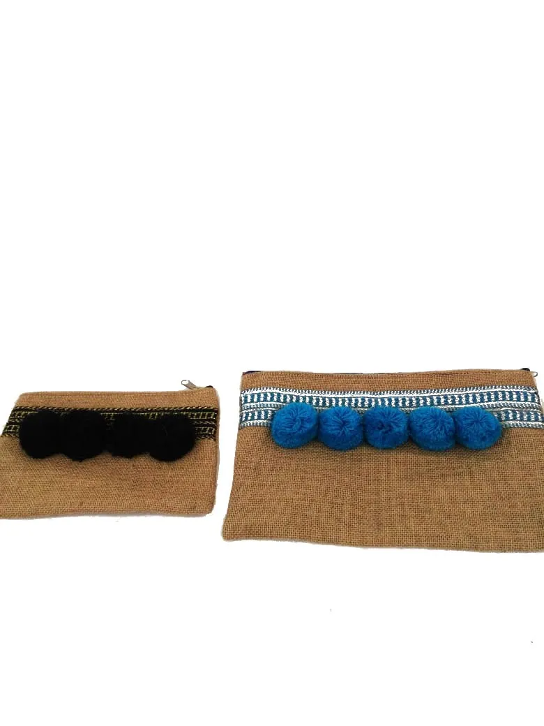 Pochette en jute tressée et pompons
