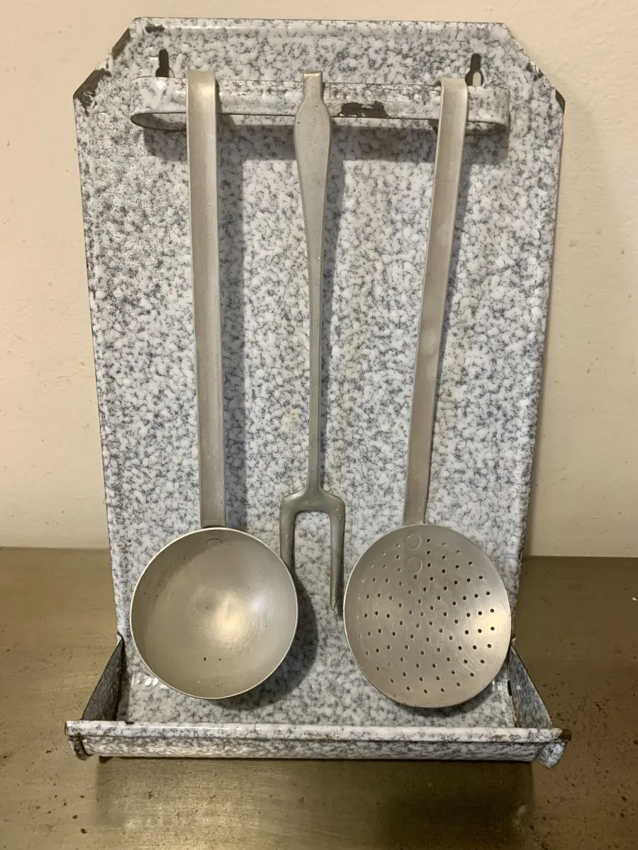 Porte ustensiles cuisine émaillé gris vintage 1950