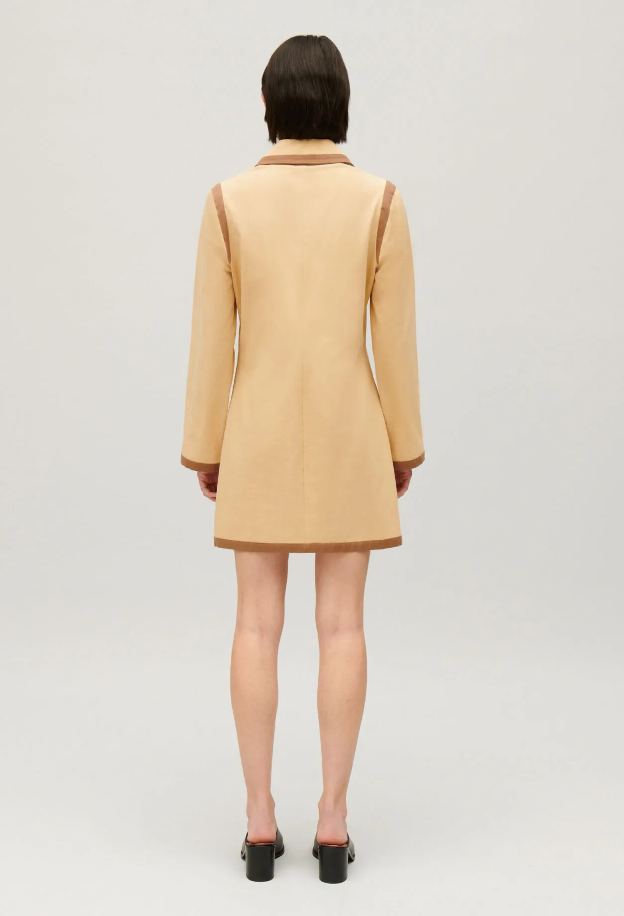 Robe courte lacée beige | Claudie FR