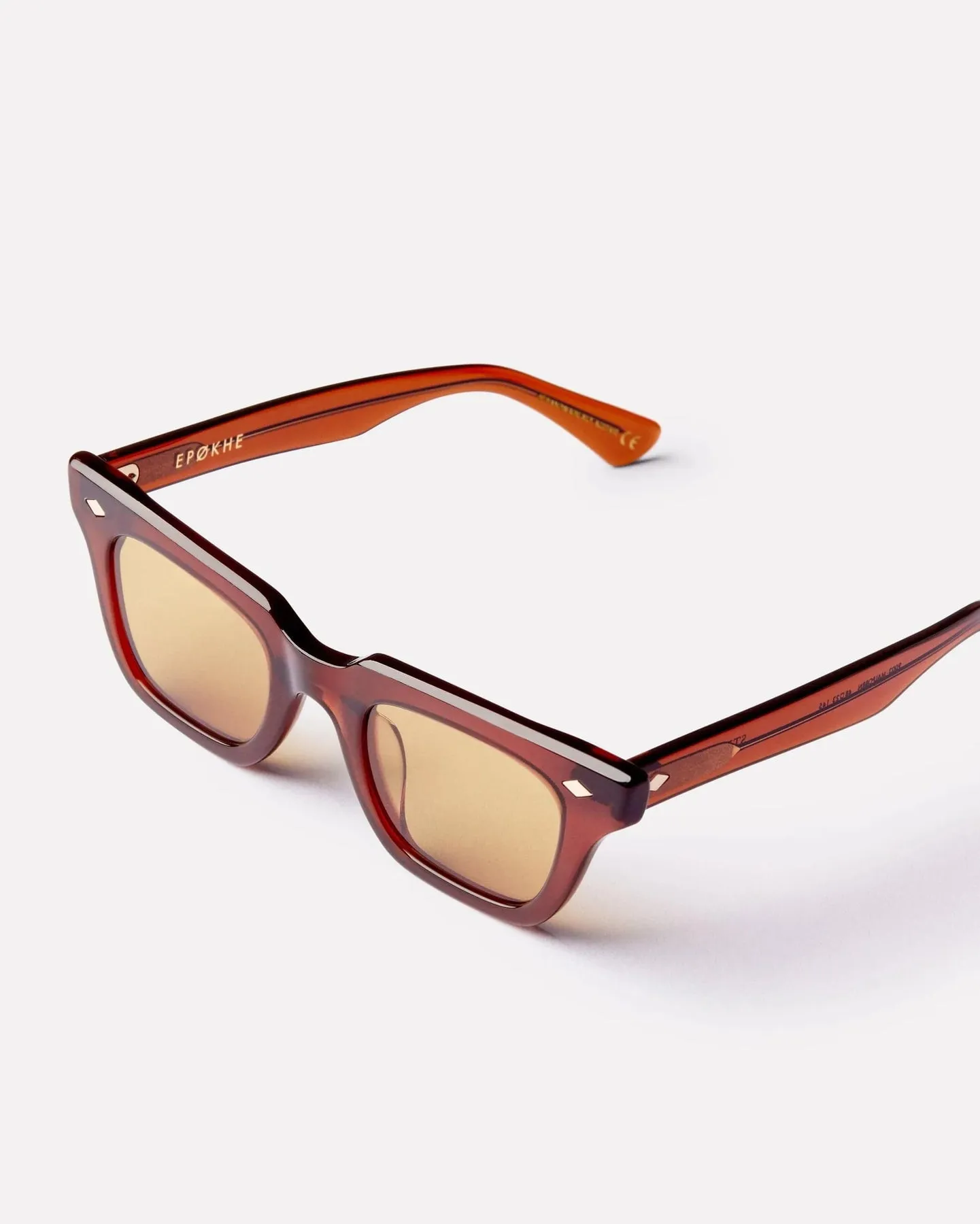Stereo Maple Polished / Brown